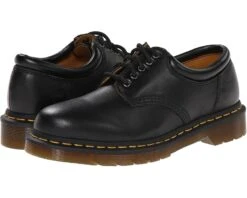 Dr. Martens 8053